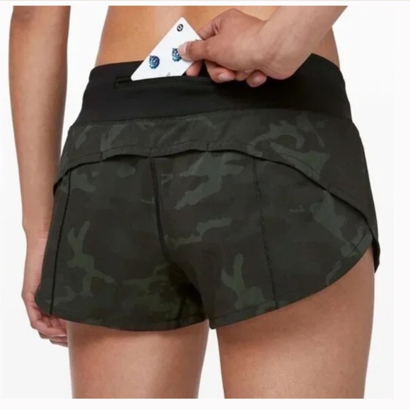 LULULEMON Speed Up Short Green Camouflage Size 6 - Picture 3 of 10